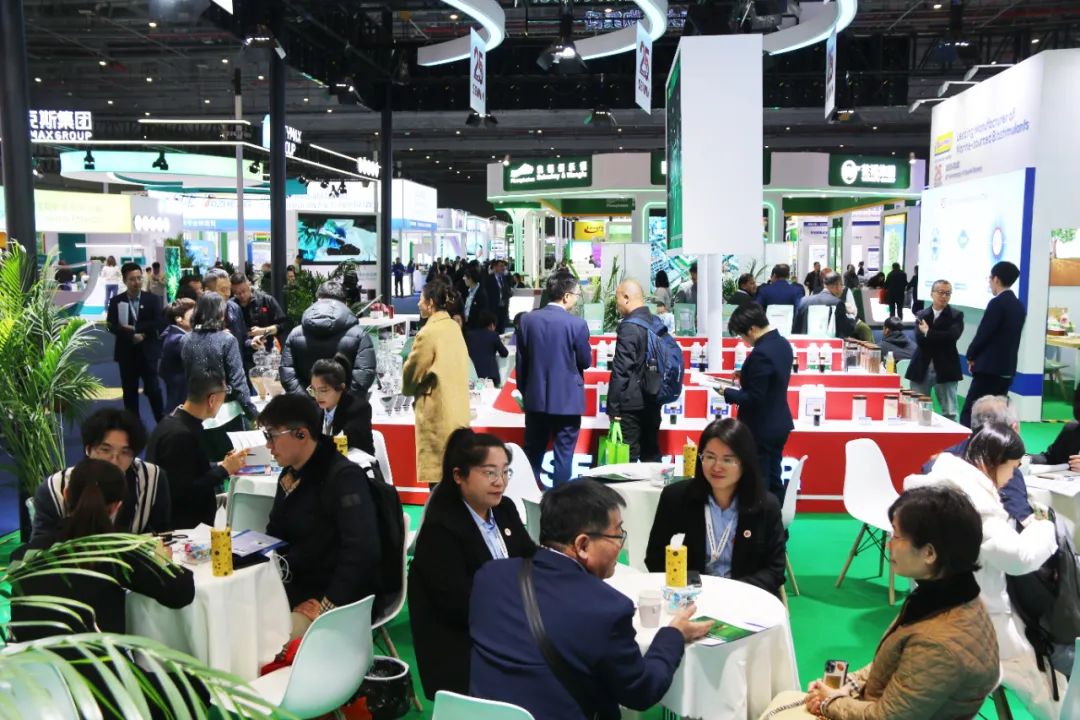金牌贊助企業(yè)海大生物全新亮相上海CAC國際農(nóng)化展，以科技實(shí)力獻(xiàn)禮25周年